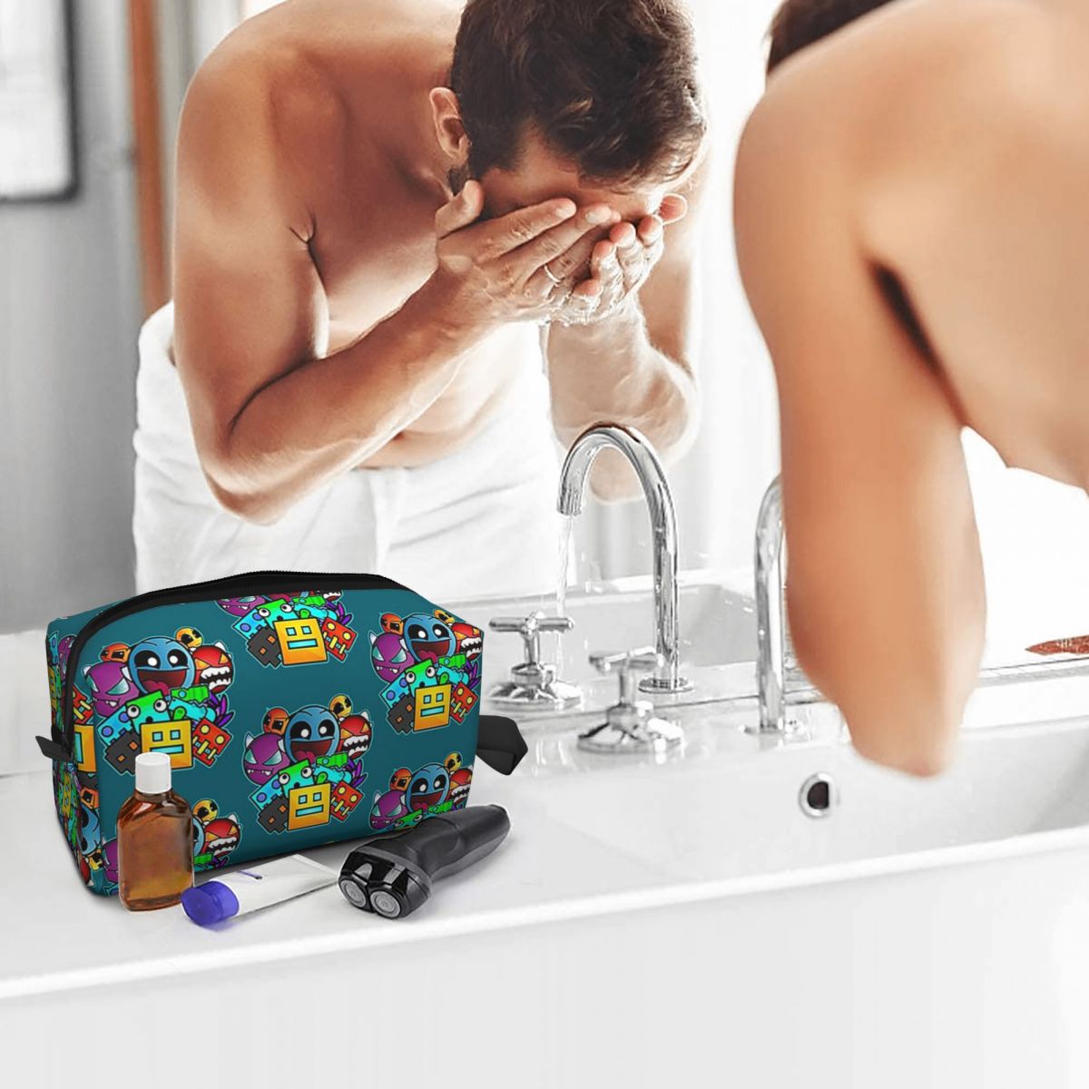 Tas Rias Video Game Geometry D - Beauty Makeup Games Free ulasan dan harga