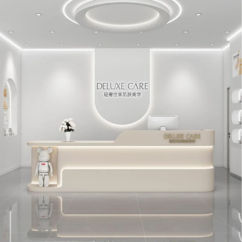 Meja Rias Modern, Mimbar Insti - Beauty Makeup Institute ulasan dan harga